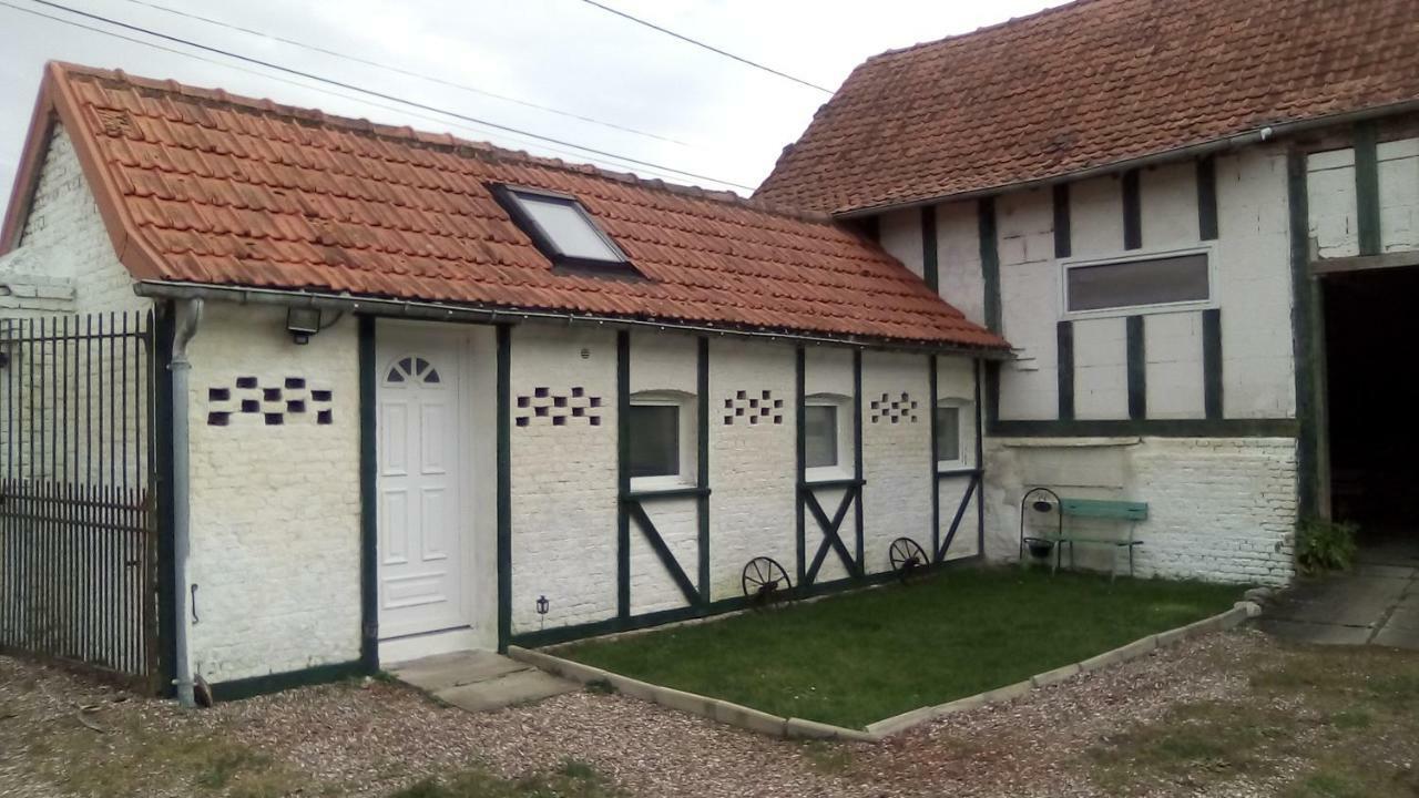 Studio Appartement Colline-Beaumont Buitenkant foto